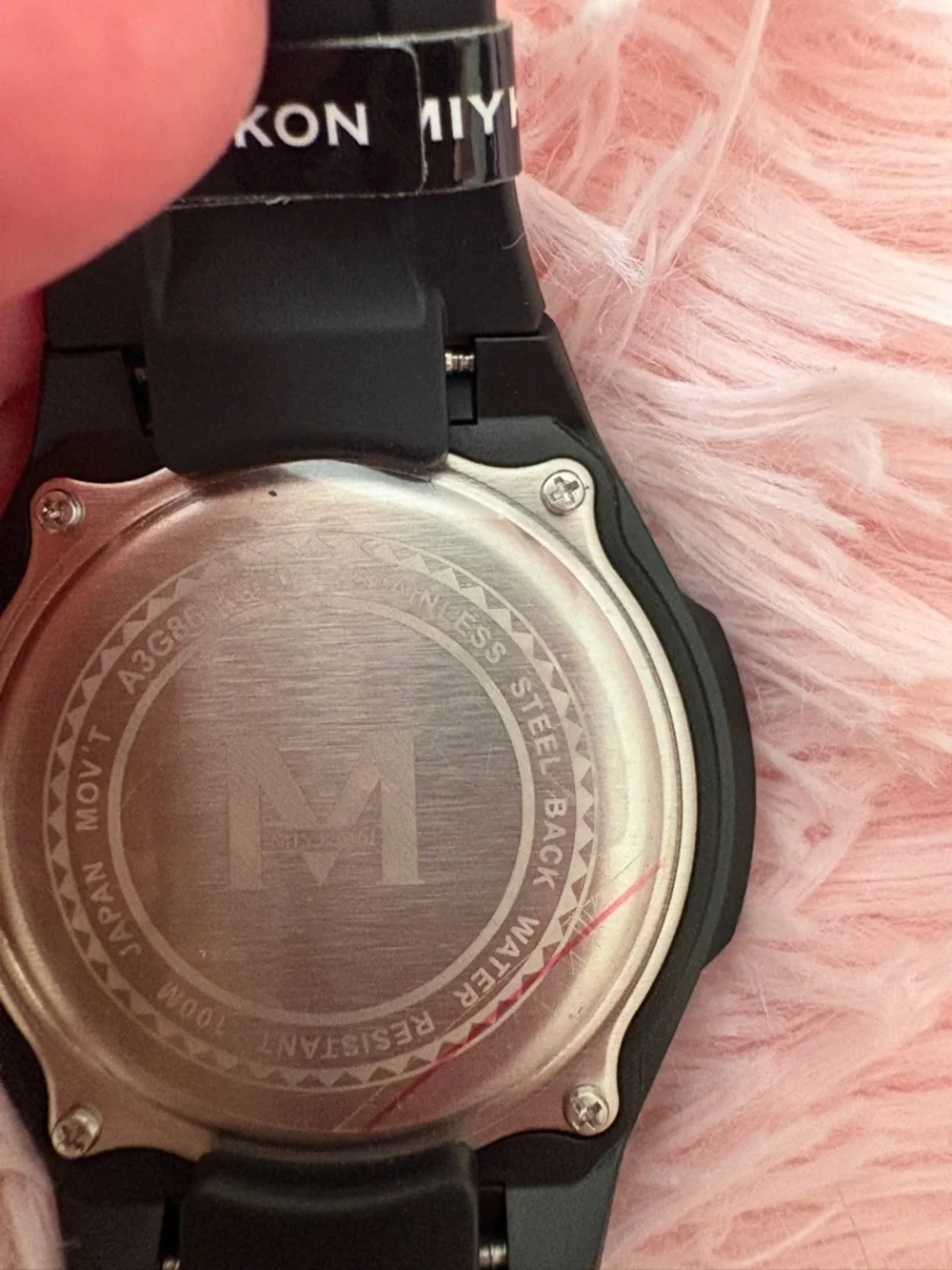 MIYKON Analog Black Sport Dive Watch NWT